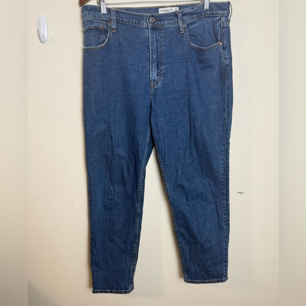 Abercrombie & Fitch Women's High Rise Mom Jeans - Blue